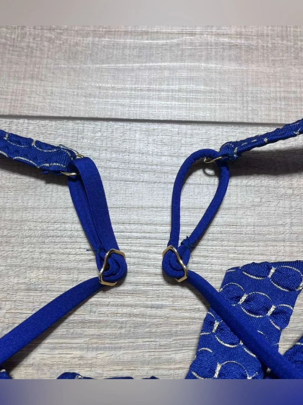 Trina Turk Swim And Spa Collection Bikini Top With Gold Center Accent Size 4